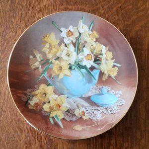 Daffodil Plate